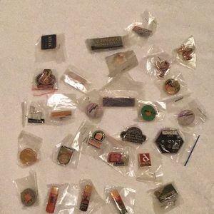 Collectible pins